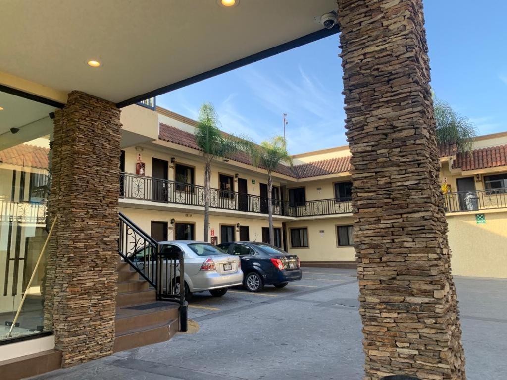 Hotel San Luis Rancho Mesa de Tijuana エクステリア 写真