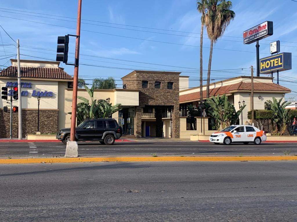 Hotel San Luis Rancho Mesa de Tijuana エクステリア 写真